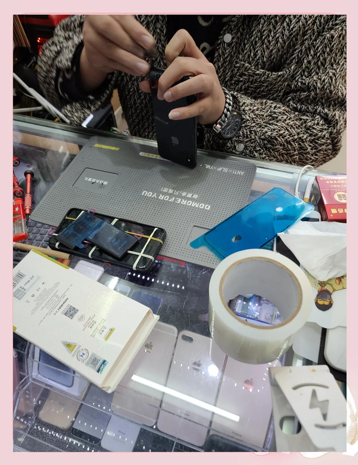 苹果xsmax手机的电池多久需要换一次?成都修理在哪里