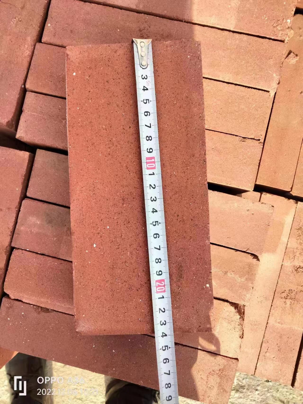 请问多孔砖一块多少钱_瓷砖石材
