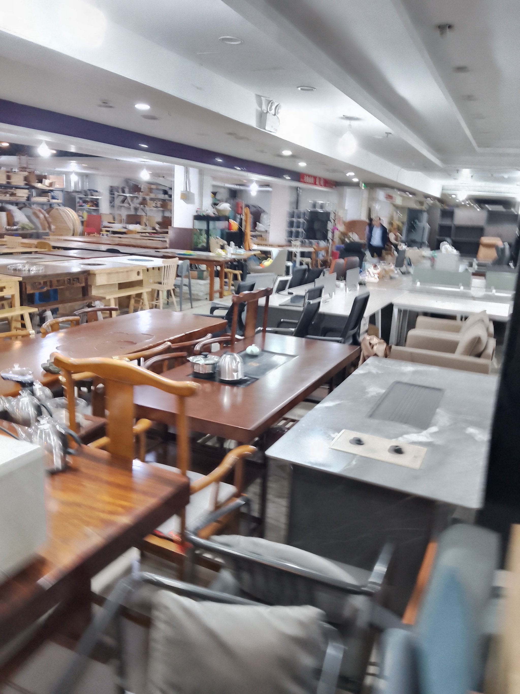 重庆最大的家具批发市场在哪里