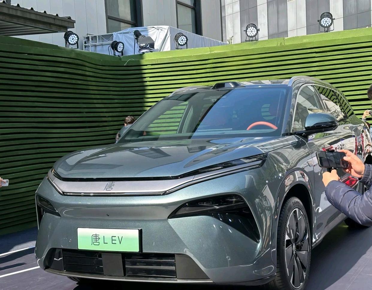 比亚迪全新唐L来袭!设计焕新、七座空间、多重动力可选