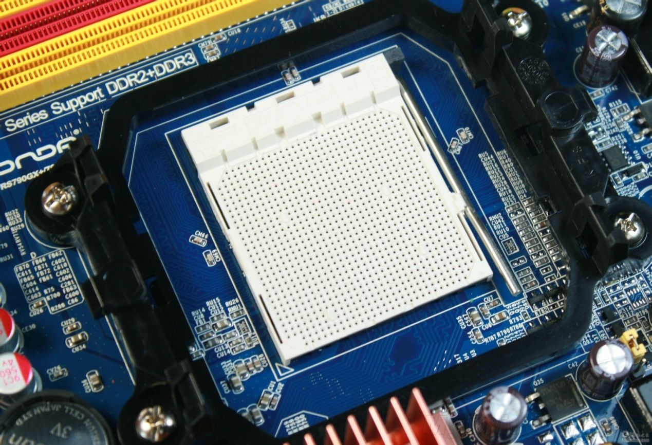 手把手教你组装AM2平台_CPU_CPUCPU评测
