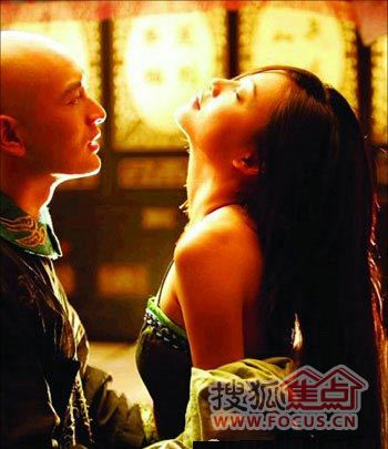 屌丝噩梦多!醒不了的床上生活《激情》_高清新闻
