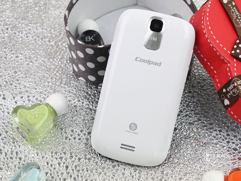 酷派(Coolpad)7296联通版手机屏幕评测