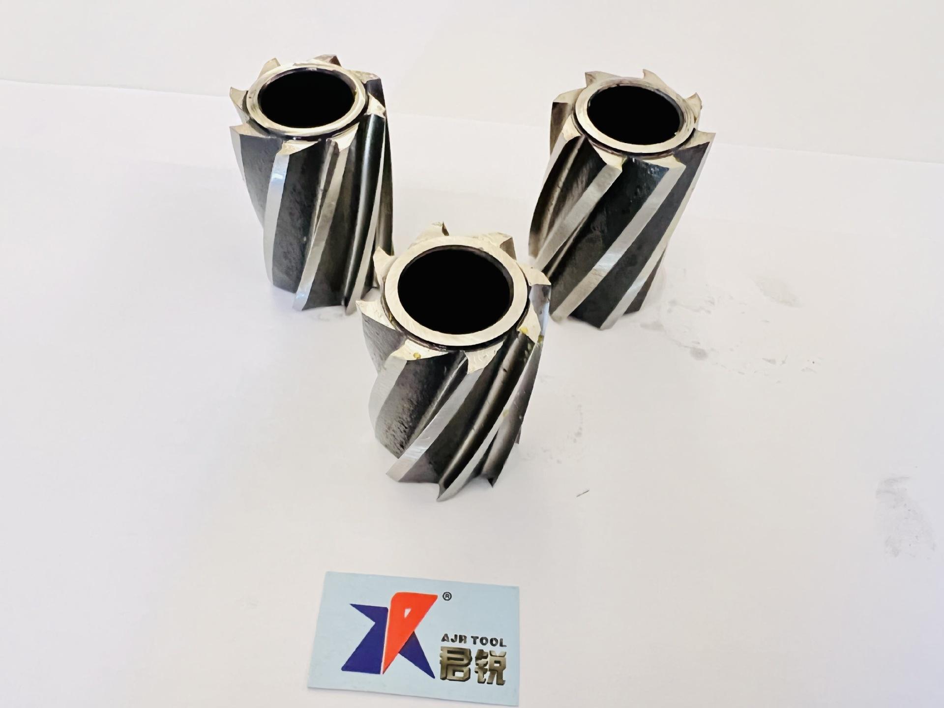 闾笑柳