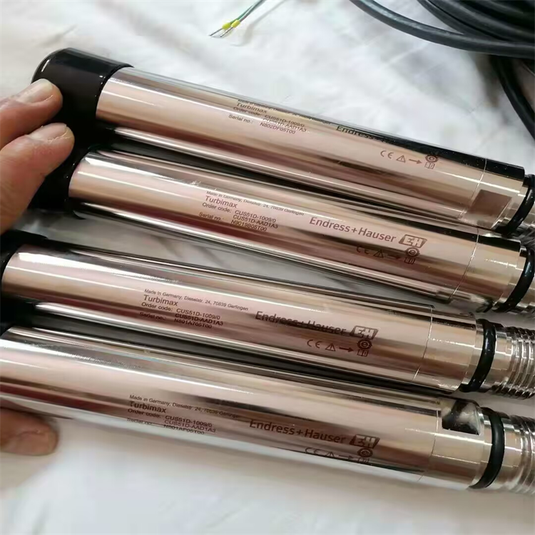 回收EH电极变送器罗斯蒙特变送器流量计长期收购视频