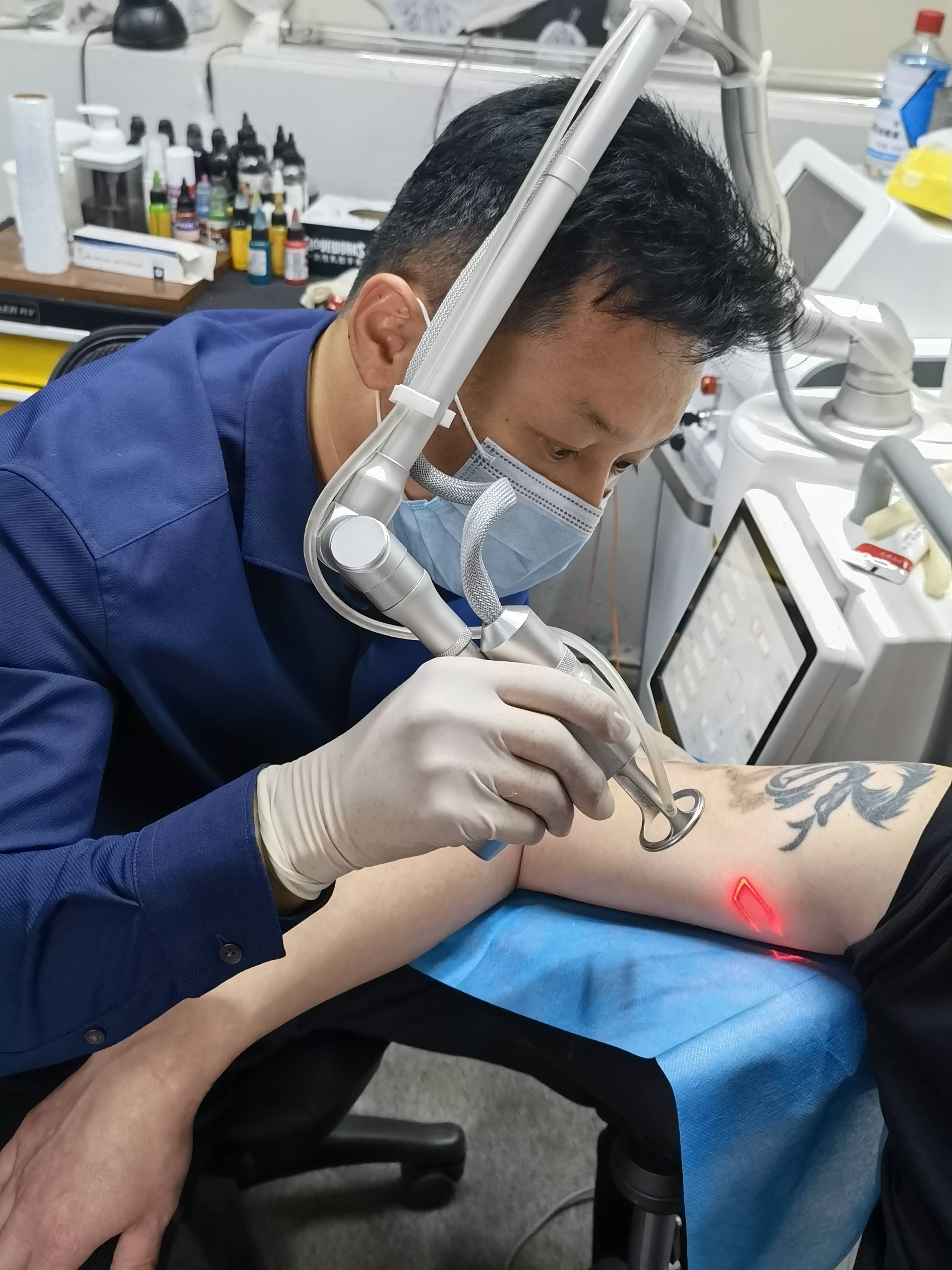 国刺青纹身工作室:纹身,洗纹身,设计纹身,纹身遮盖,纹身培训