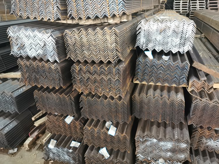 欧标角钢执行标准EN10025欧标角钢规格大全