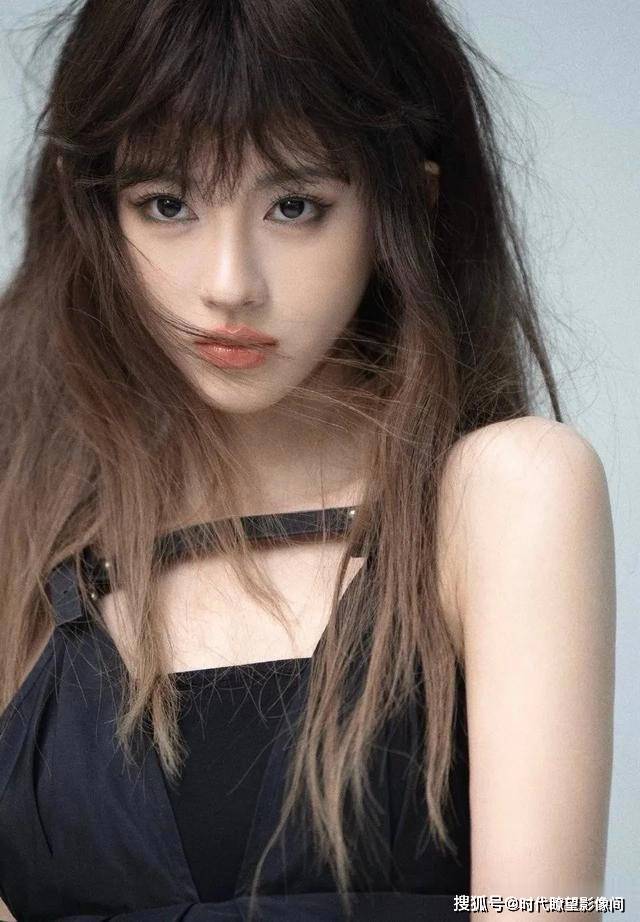 《红秀》杂志广告招商,《红秀》杂志广告合作视频