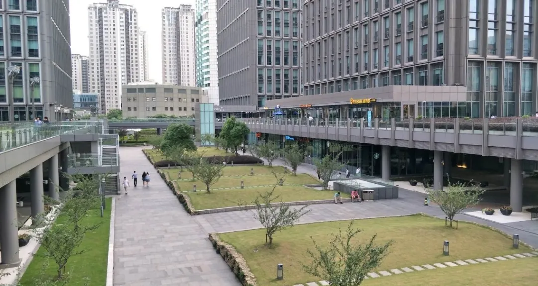 陆家嘴世纪金融广场(上海市浦东新区杨高南路729号)