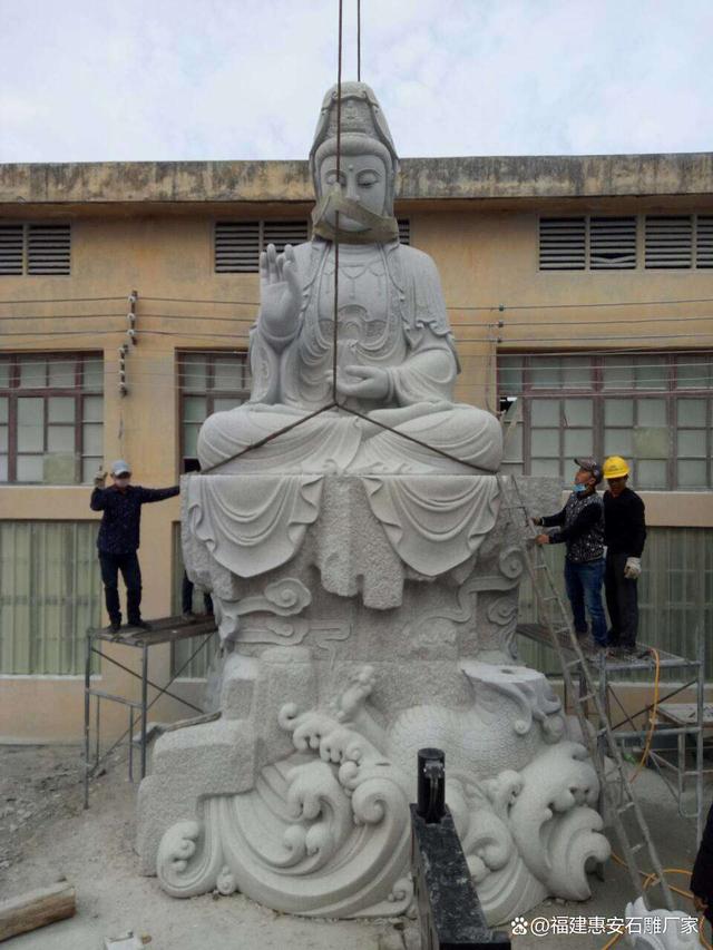 水月观音神像大慈大悲南海观音菩萨佛像豫莲花雕塑