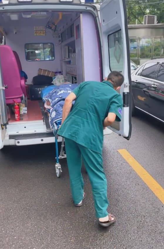 合肥救护车出租长途120异地运送病人运送到达各地视频
