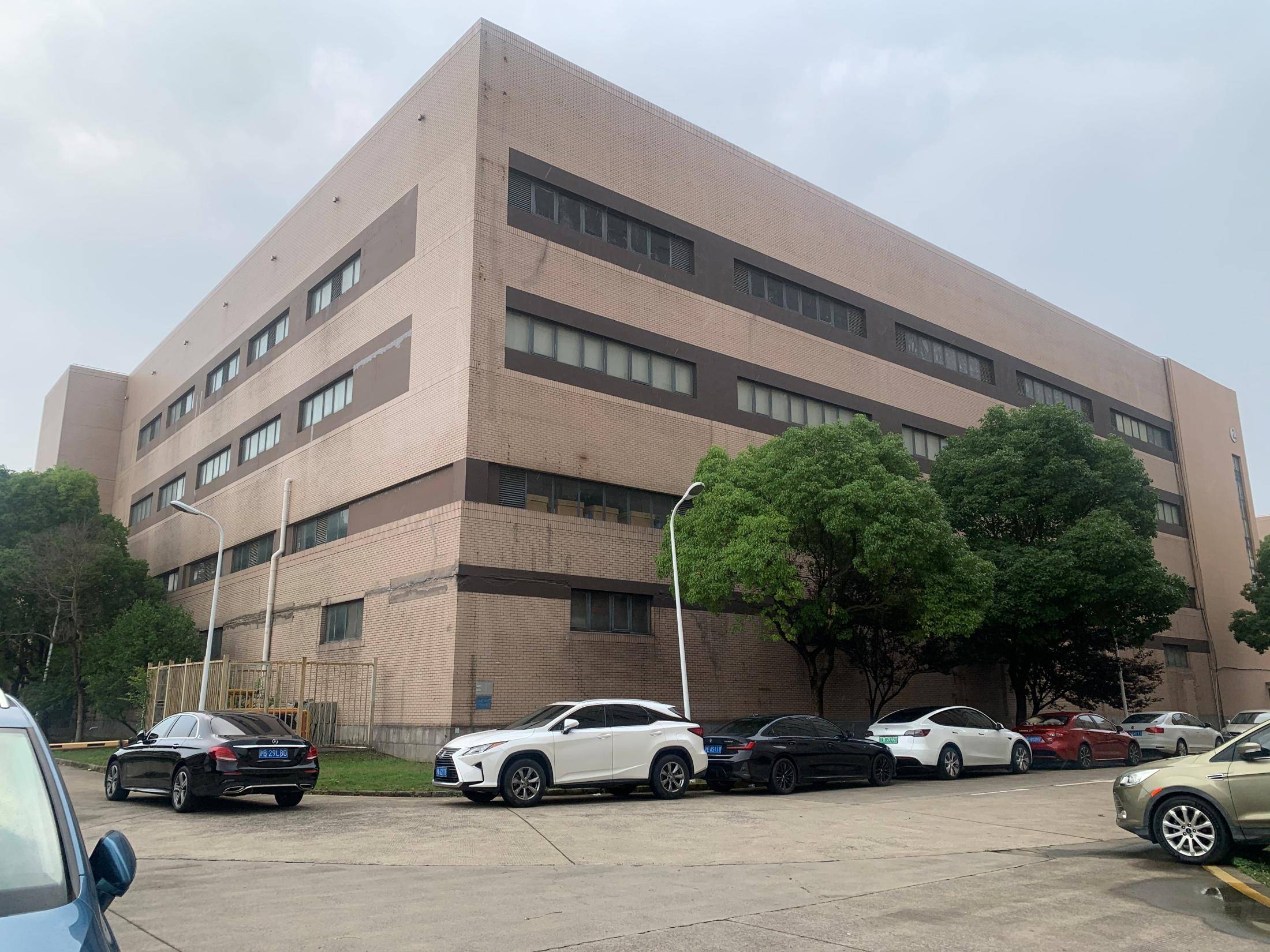 保税区仓库是什么意思?一文带你读懂保税仓库和普通仓库
