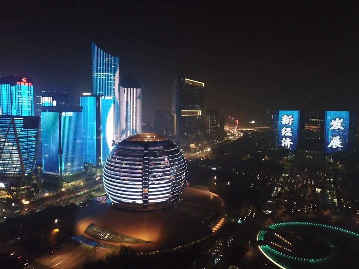 杭州钱江新城户外led广告投放折扣,杭州户外地标led广告价格视频