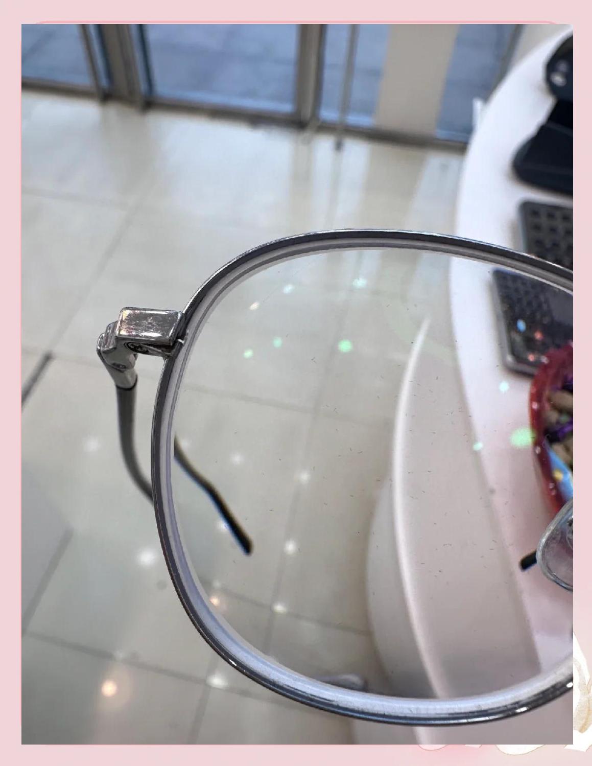 眼镜片花了教你怎样修复好