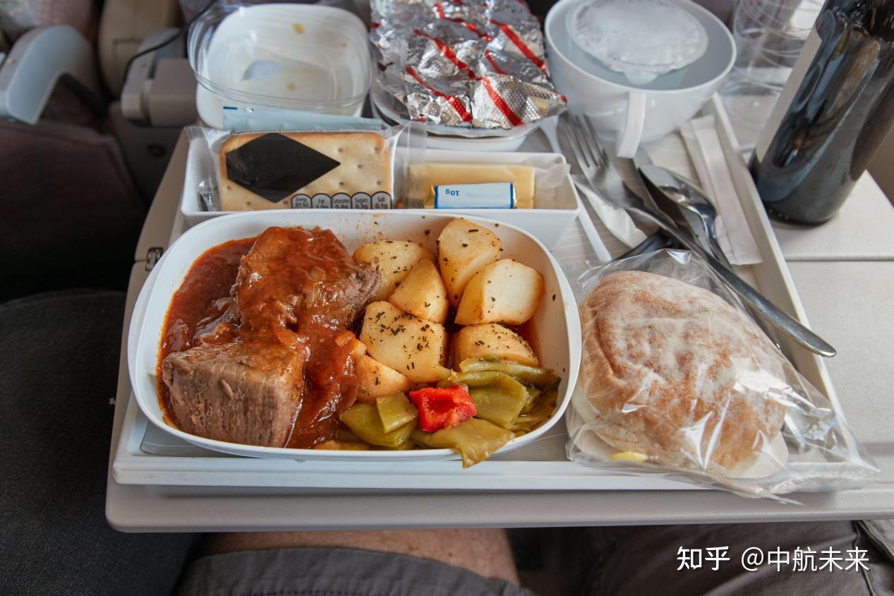 飞机上的饭要钱不