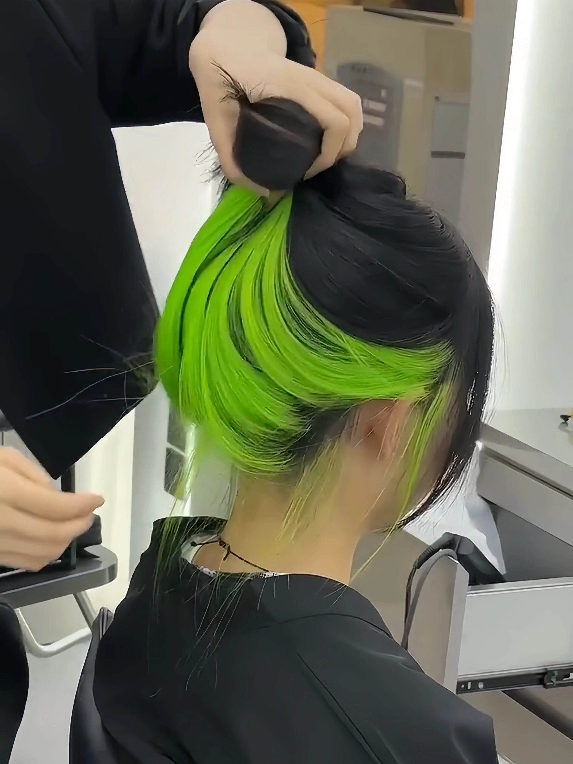 绿色怎么调出来的颜色
