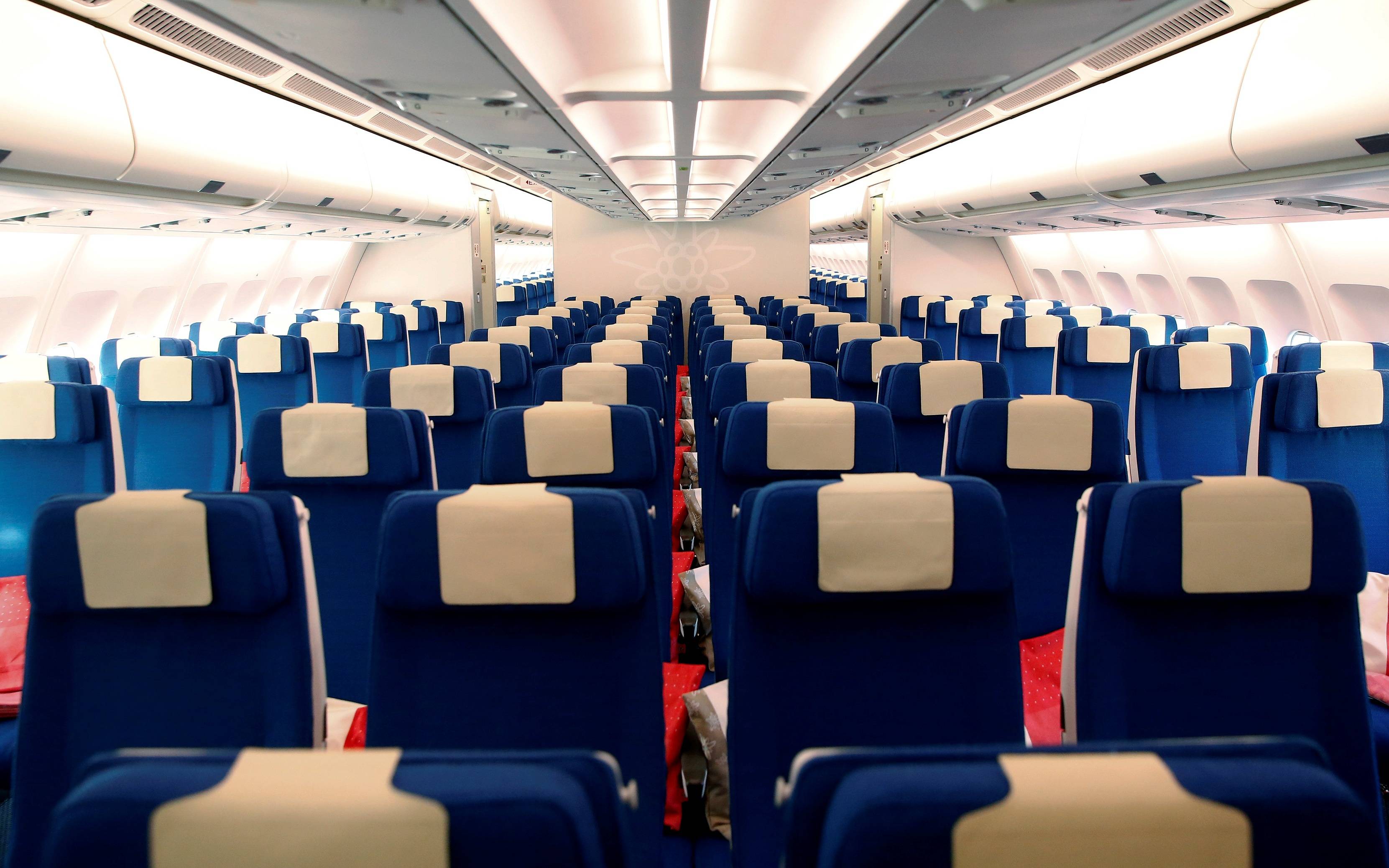东航经济舱舱位