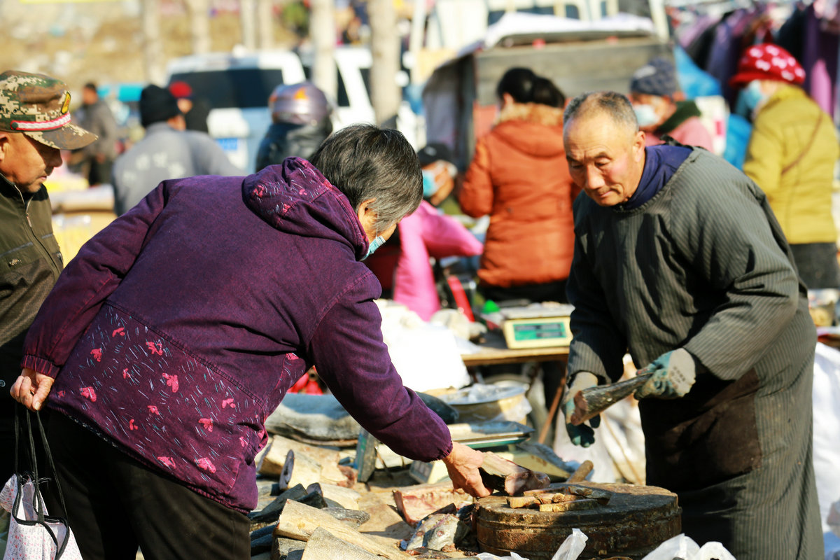 农村缺少什么市场