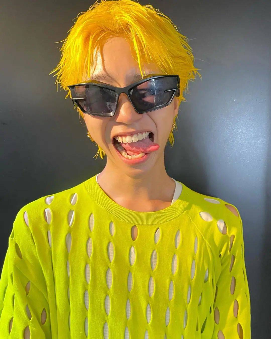 非主流男的什么性格