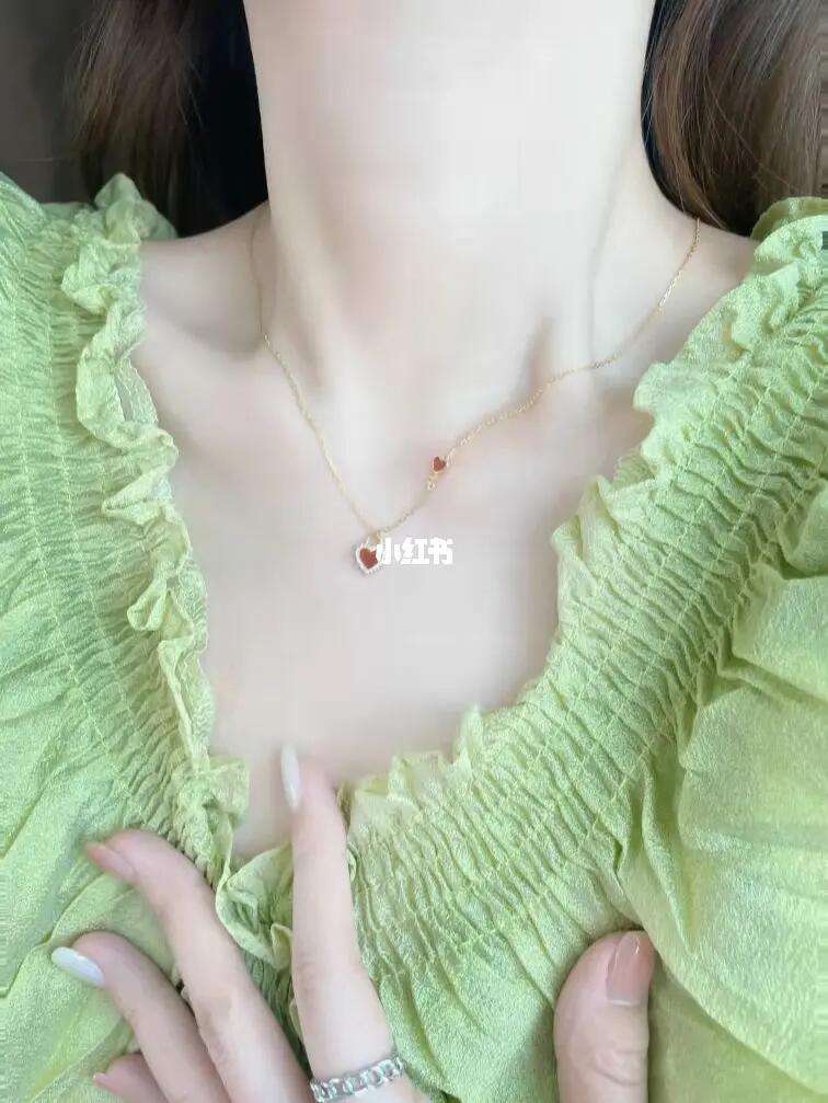 锁骨有痣什么命运图解