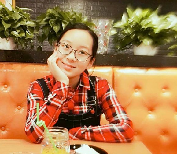 头涔涔而泪潸潸的意思怎么读