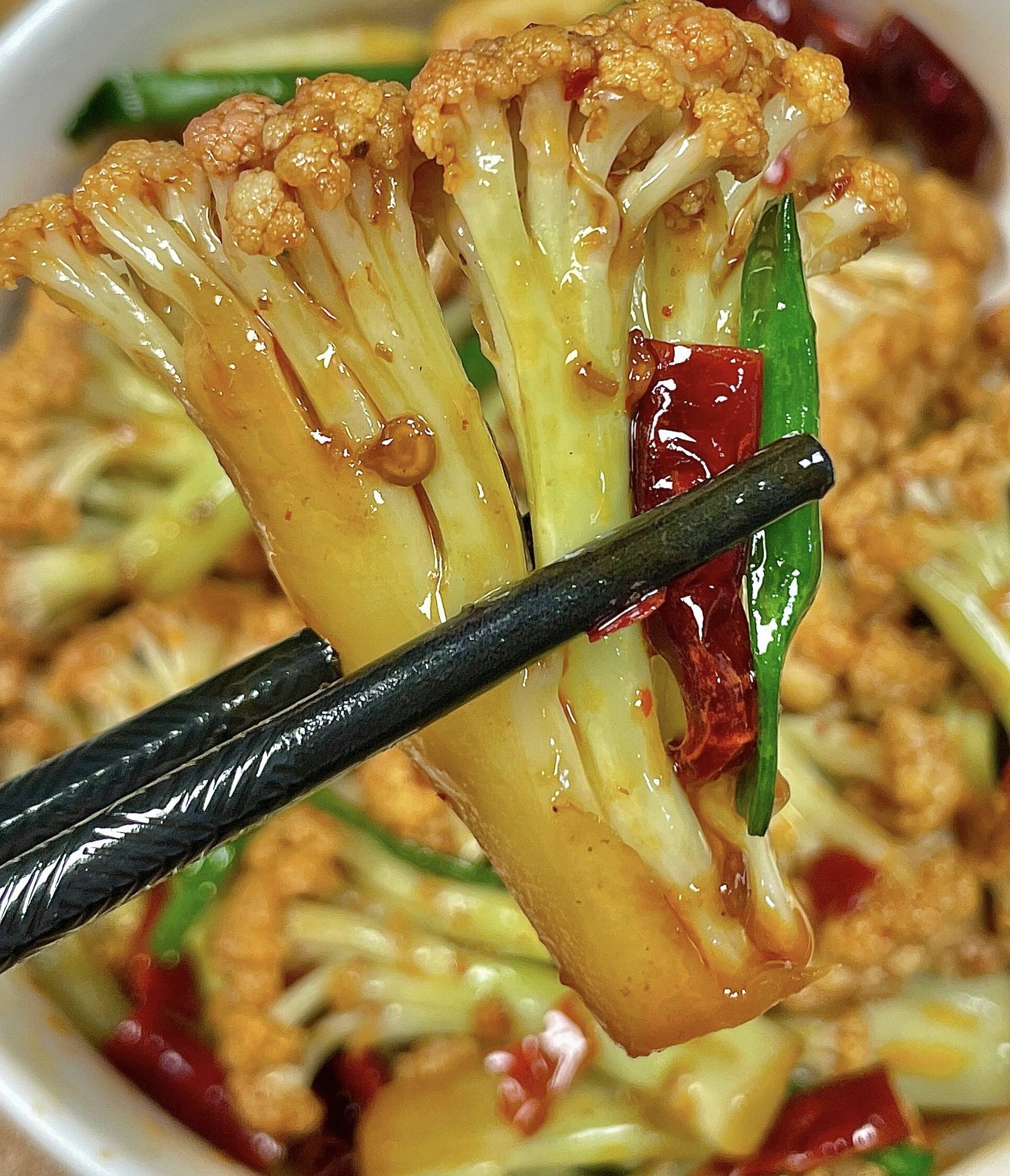 菜花炒什么好吃素菜