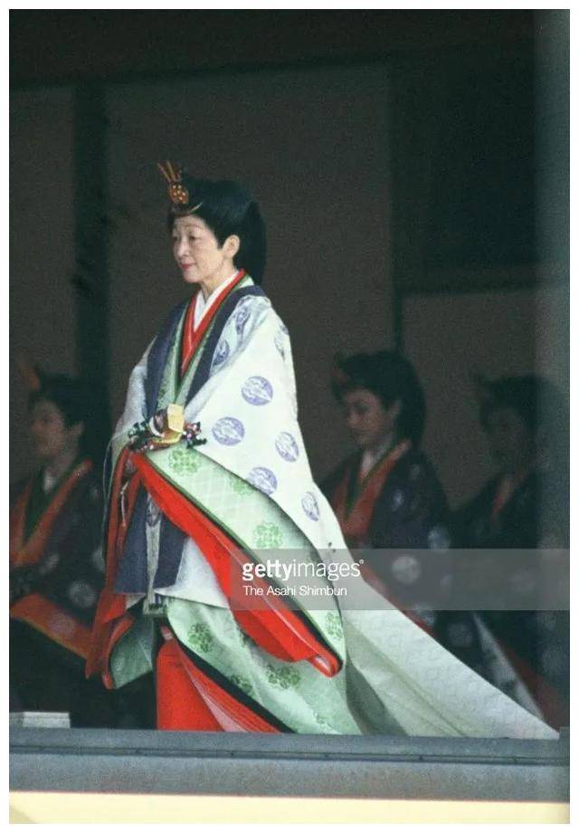 餐饮即位是什么意思