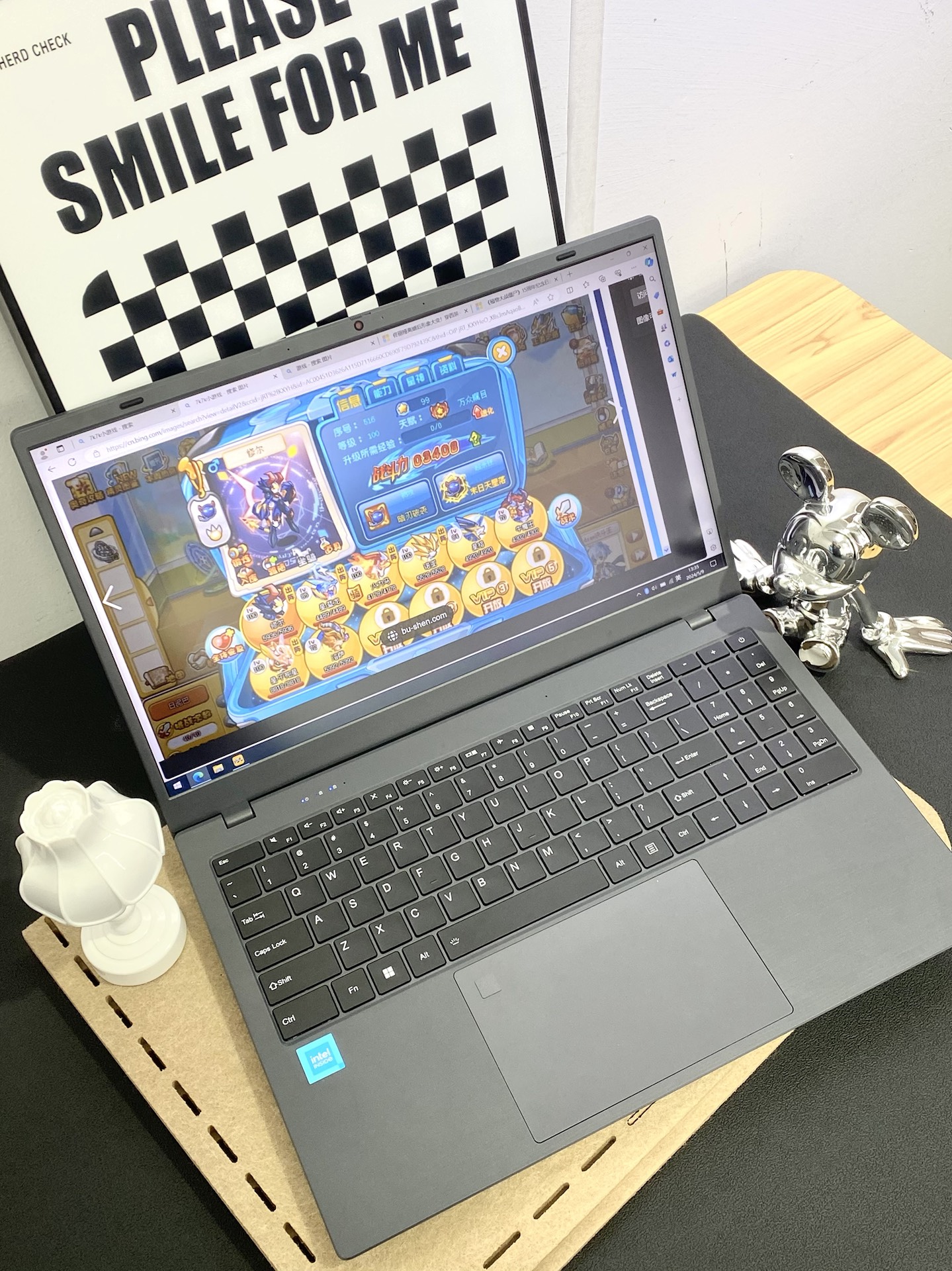 为什么用笔记本玩lol有时候很卡