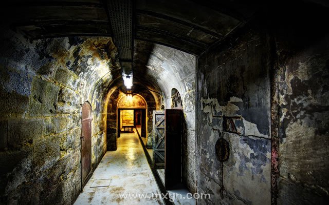 梦见自己进监狱了周公解梦