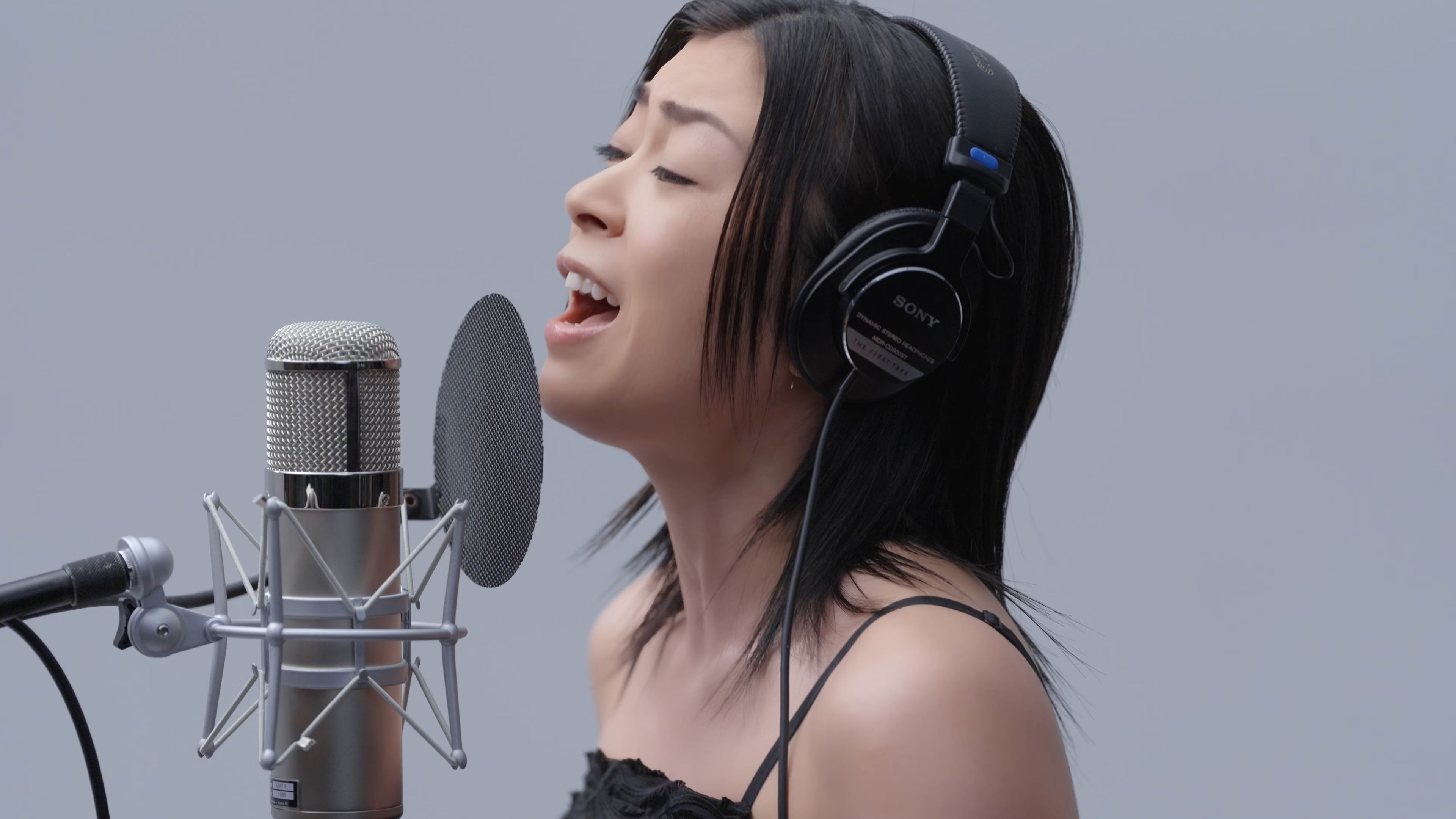 日本mv演员名字