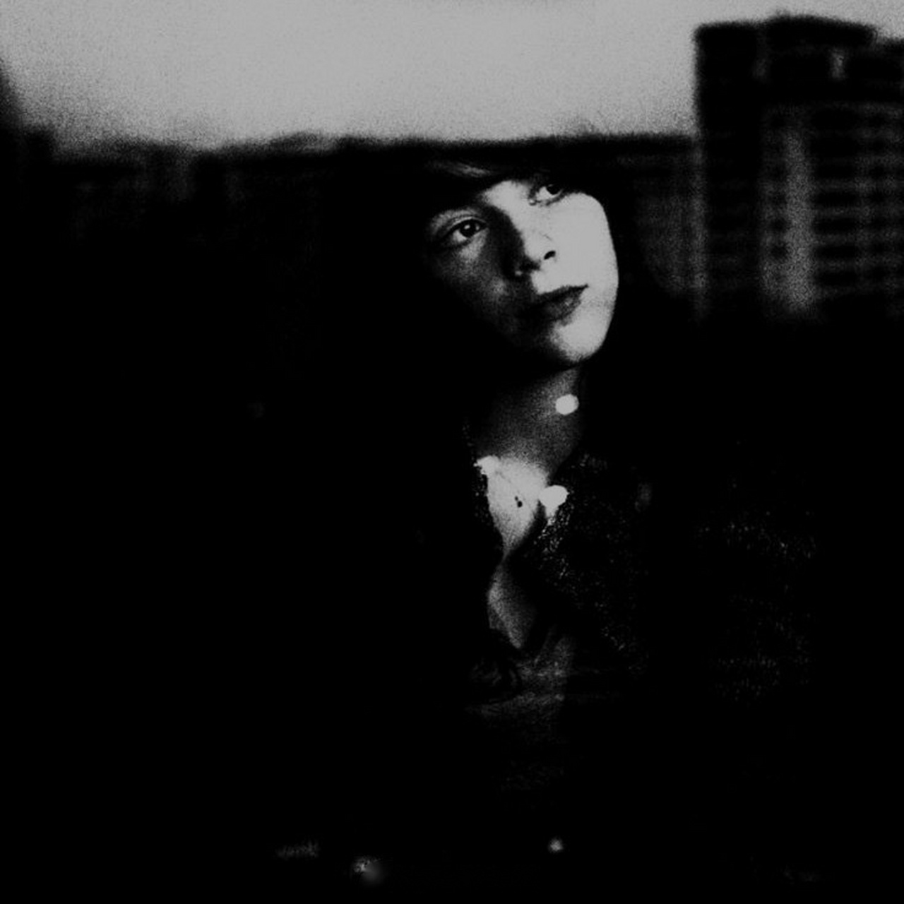 黑夜给了我黑色的眼睛的歌曲叫啥