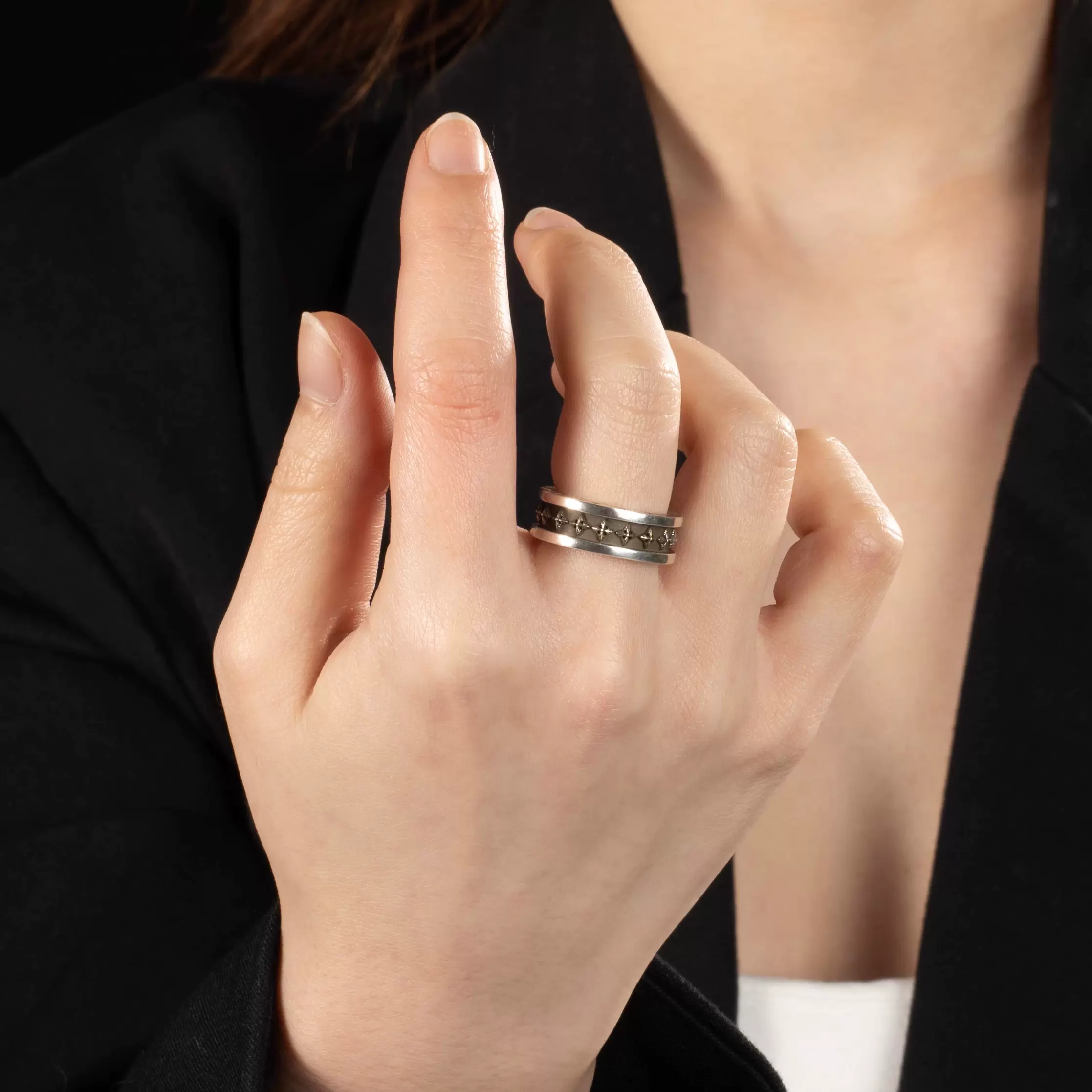 925银什么意思和纯银的区别