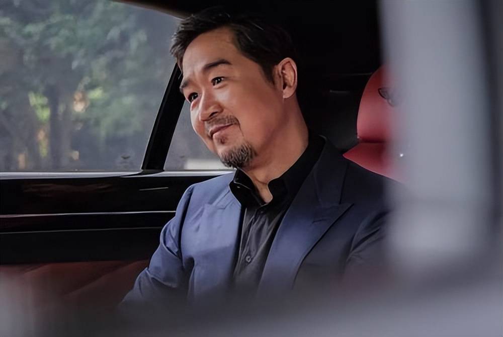 张国立前妻是谁