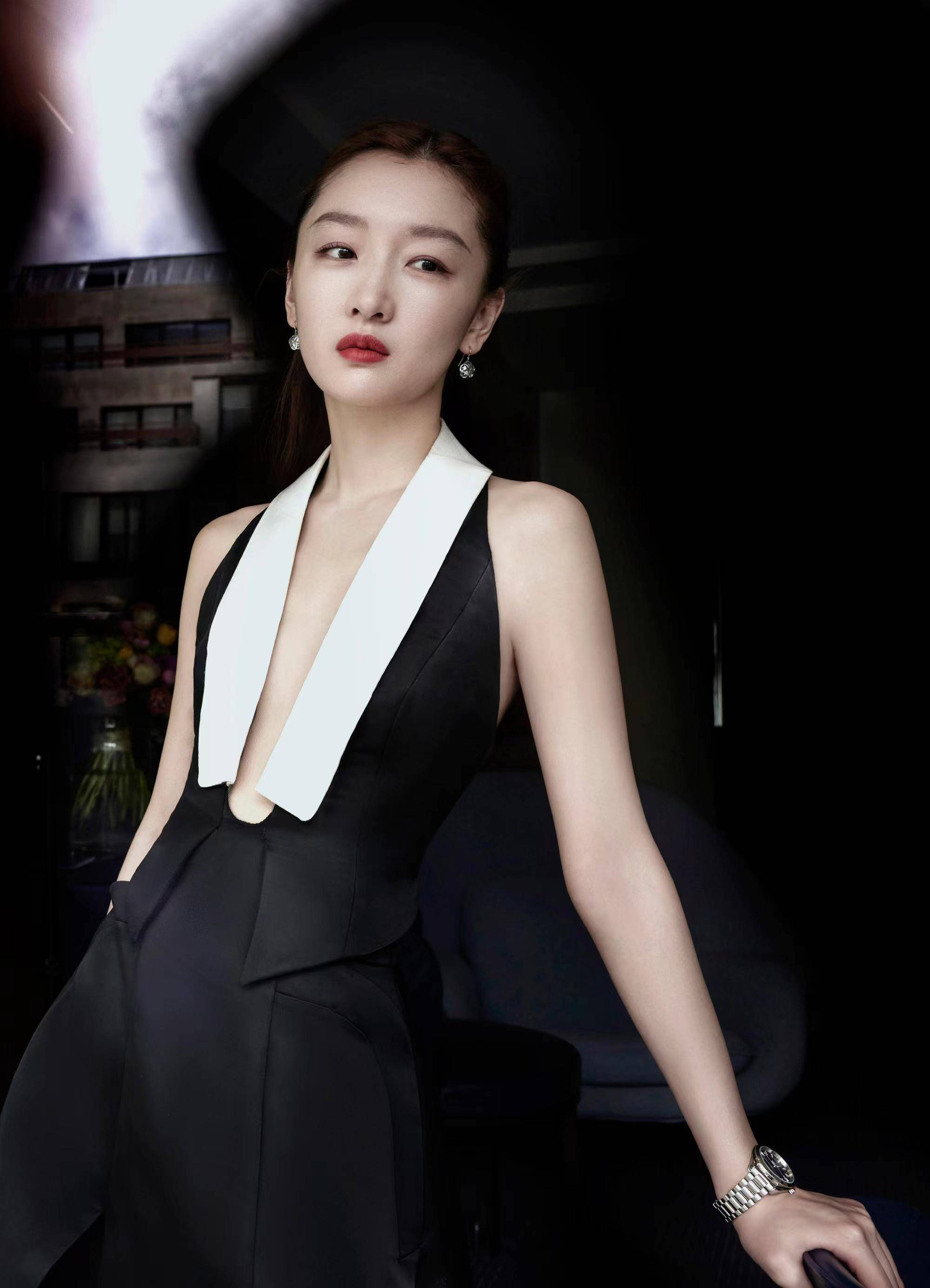 周冬雨个人资料介绍