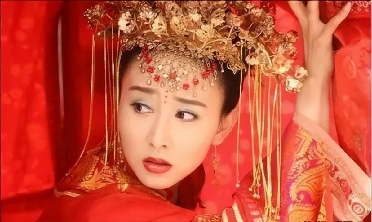 危机迷雾里的主要演员表