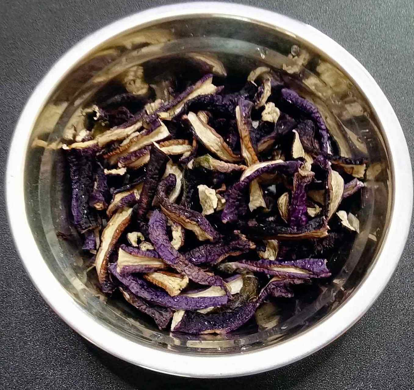 夏天怎么晒茄子干,又不变果