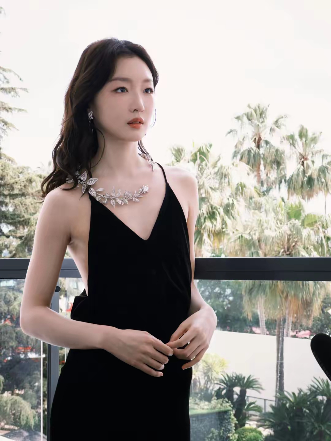 周冬雨官方身高