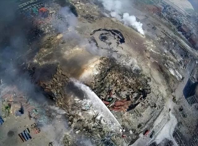 天津爆炸的原因分析