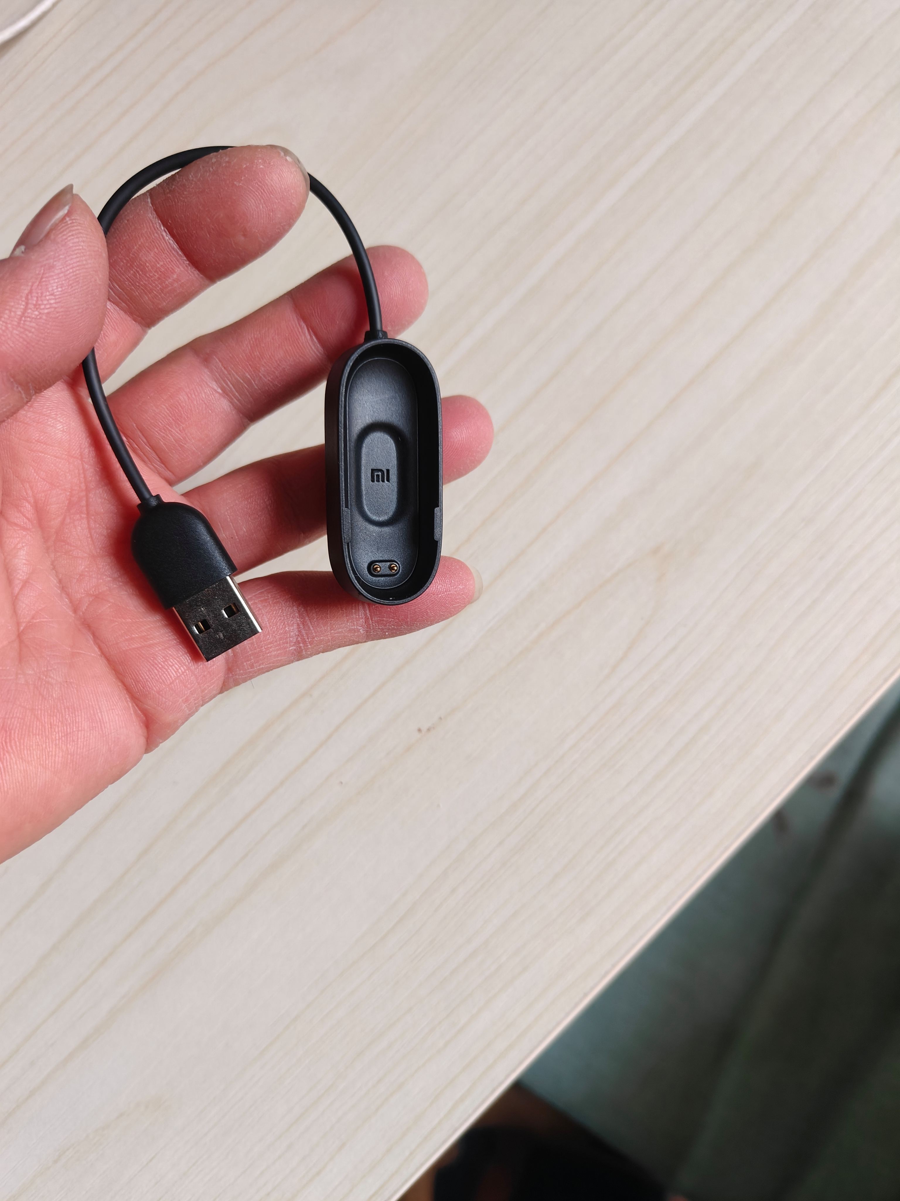 小米手环 无法充电