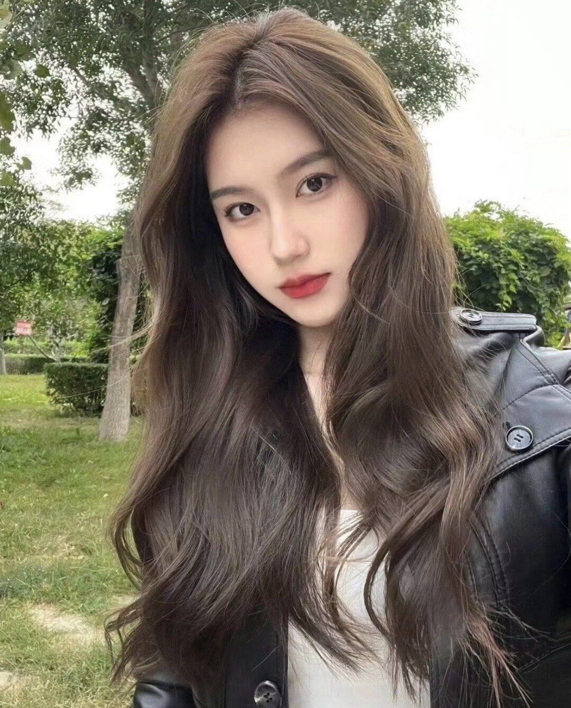 什么颜色显肤色白吗